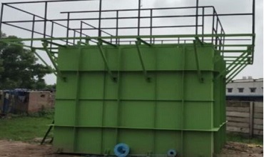 Picture of industrial Solvent Storage Tank